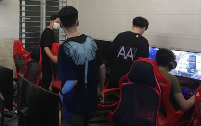 Quán game bị phát hiện tại phường Phúc Xá (quận Ba Đình). Ảnh: Công an cung cấp