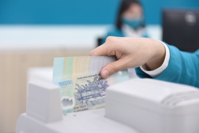 Đề xuất cho vay lãi suất 0% với tổ chức tín dụng yếu kém.