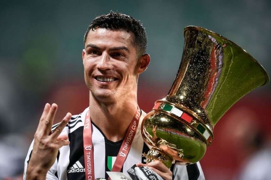 Siêu sao Ronaldo là tiền đạo hay nhất Serie A 2020/21. Ảnh: Getty