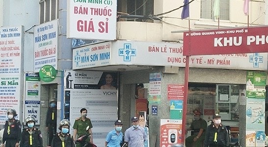 Hệ thống nhà thuốc của Công ty Sơn Minh tại thời điểm kiểm tra.