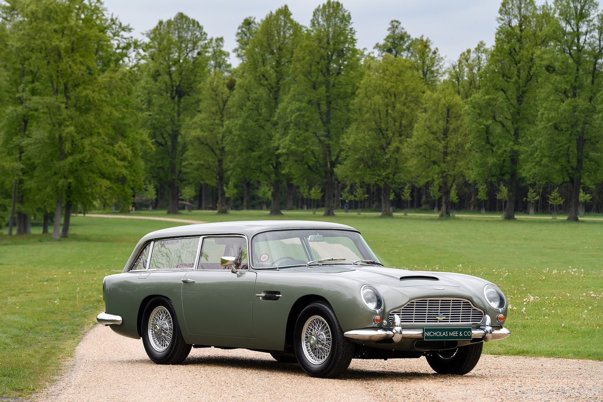 Siêu xe cổ Aston Martin DB5. Ảnh: Carscoops