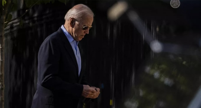 Biden nói Hoa Kỳ 'Phải dẫn đầu thế giới vị thế của sức mạnh' © AFP