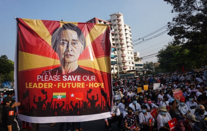 Những người biểu tình ở Myanmar. Ảnh: GI