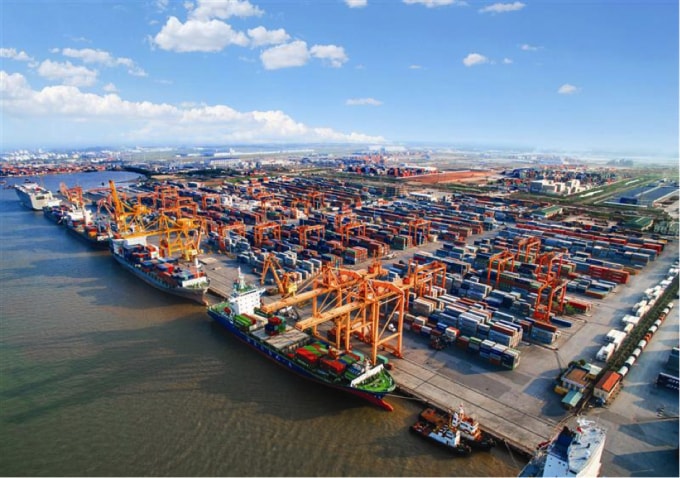 Tình trạng thiếu container và thiếu tàu do dịch Covid-19 đã làm tăng nhu cầu lưu kho ở Việt Nam.
