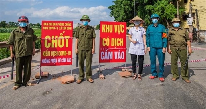 Hình ảnh chốt kiểm dịch Covid-19 tại xã Tân Dĩnh, huyện Lạng Giang, tỉnh Bắc Giang. Ảnh: TL