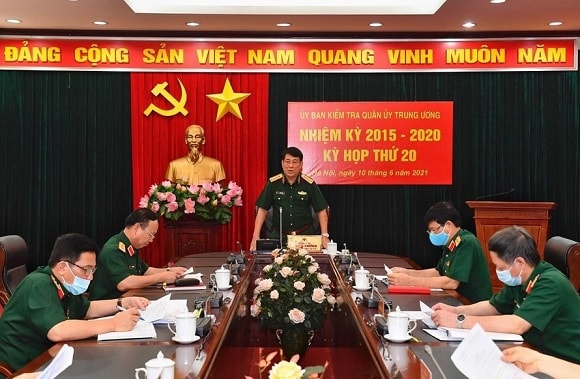 Đại tướng Lương Cường, Ủy viên Bộ Chính trị, Ủy viên Thường vụ Quân ủy Trung ương, Chủ nhiệm Tổng cục Chính trị, Chủ nhiệm UBKT Quân ủy Trung ương chủ trì hội nghị