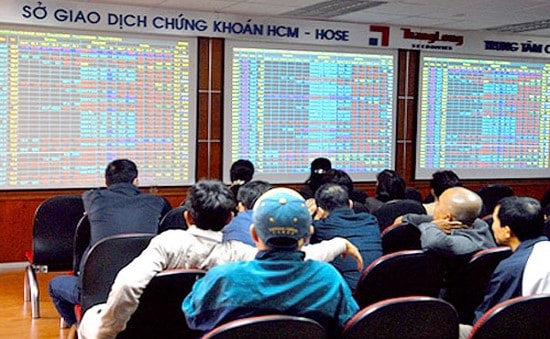 VAFI đề xuất thanh tra việc “thổi giá” chứng khoán.
