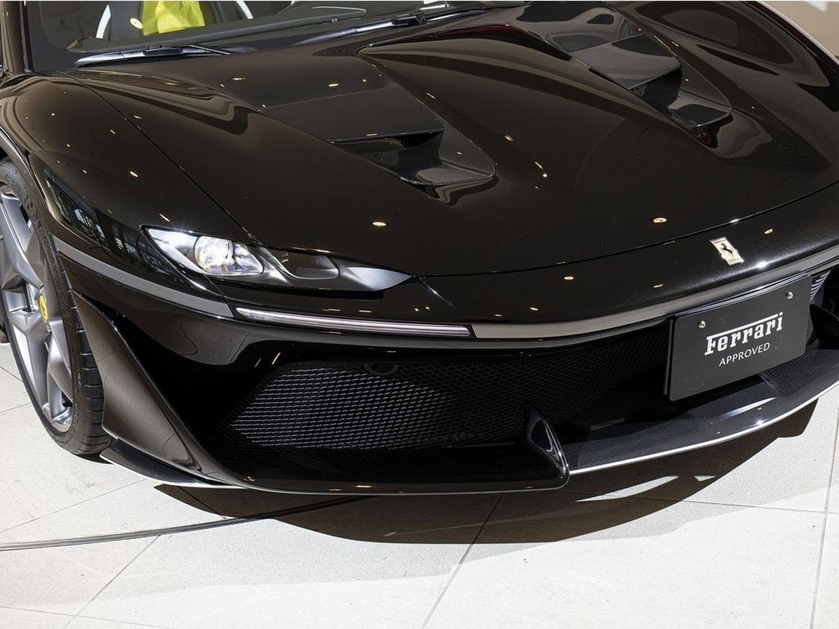 Ferrari J50. Ảnh: Carscoops