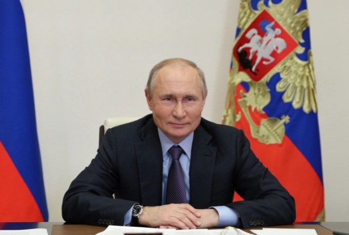 Tổng thống Nga Vladimir Putin chia sẻ về Tổng thống Hoa Kỳ Joe Biden và người tiền nhiệm của Biden, Donald Trump, trong một cuộc phỏng vấn trên truyền hình Hoa Kỳ - Ảnh: Sputnik / Sergei Ilyin / Kremlin