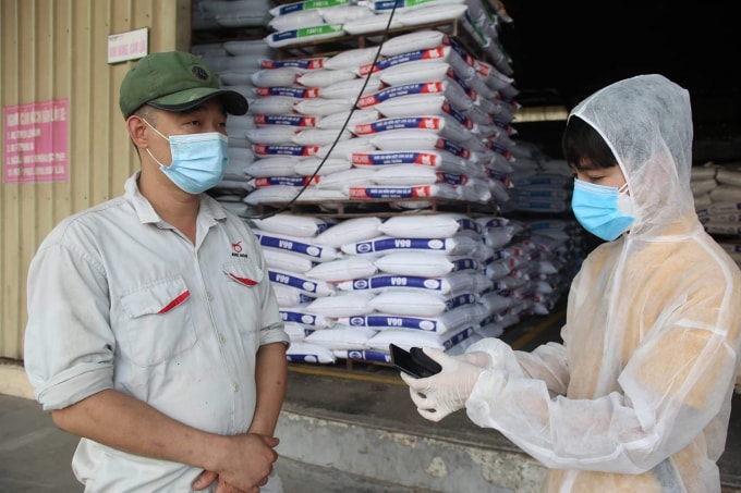 nha bao doan bong  bao vietnamnet toi khong so covid nhieu bang so khong co duoc san pham nhu ky vong hinh 2