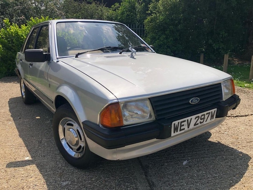 Ford Escort 1981. Ảnh: Carbuzz