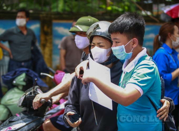 Thông tin từ Sở Giáo dục và Đào tạo Hà Nội cho biết, ngày thi 13/6 kỳ thi tuyển sinh lớp 10 THPT công lập năm học 2021 – 2022, có 278 vắng mặt.