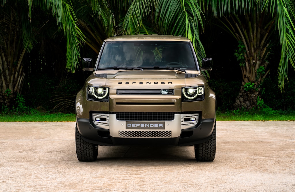 Defender 90 có tùy chọn chỗ ngồi 5 hoặc 6 chỗ ngồi. Ảnh: Land Rover Việt Nam