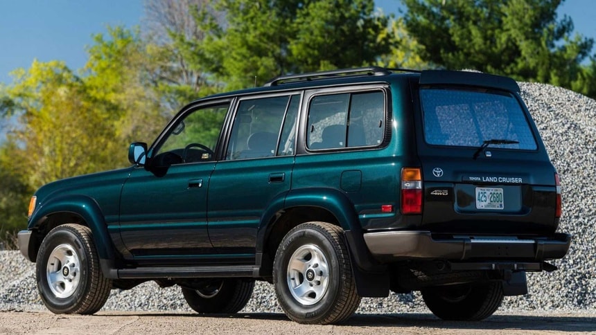 Land Cruiser 1994. Ảnh: Bring A Trailer