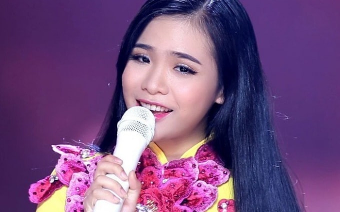 Quỳnh Trang bước vào con đường ca hát chuyên nghiệp nhờ duyên tình cờ.