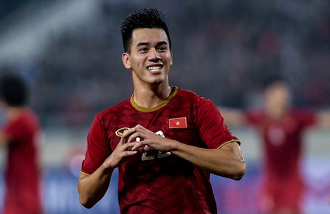 Đội tuyển Việt Nam và tiền đạo Nguyễn Tiến Linh được FIFA đánh giá cao. Ảnh: internet