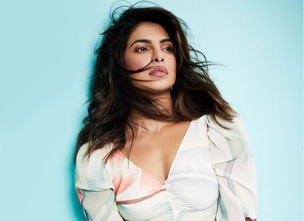 Priyanka Chopra sinh năm 1982 và đăng quang Hoa hậu Thế giới 2000.