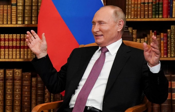 Tổng thống Nga Vladimir Putin tại cuộc trao đổi với Tổng thống Joe Biden - Ảnh: Reuters
