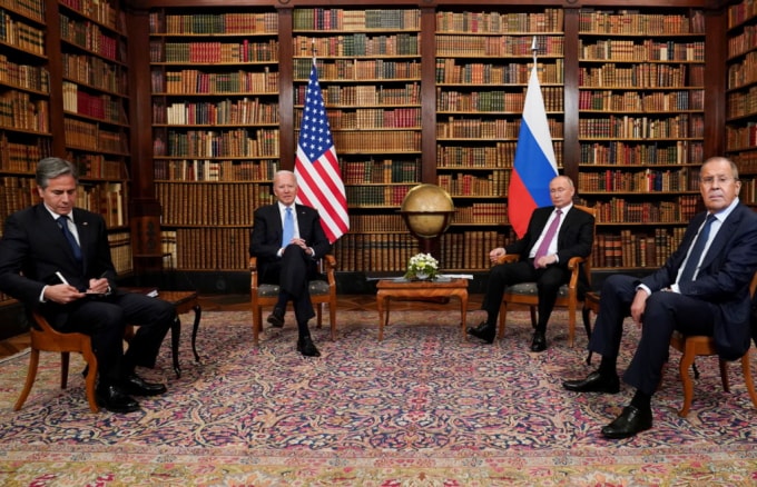 Tổng thống Joe Biden, Ngoại trưởng Antony Blinken tham dự cuộc họp cùng Tổng thổng Vladimir Putin và Ngoại trưởng Sergei Lavrov - Ảnh: Reuters