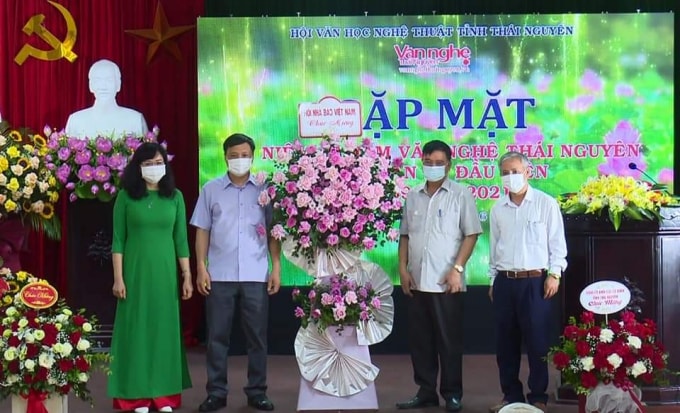 Hội Nhà báo Việt Nam chúc mừng Tạp chí VNTN.