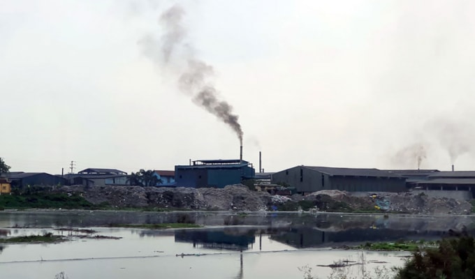 Tỉnh Bắc Ninh sẽ xử lý dứt điểm việc ô nhiễm môi trường tại làng nghề giấy Phong Khê. Ảnh: TL