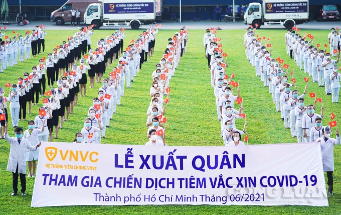 Lễ xuất quân tham gia chiến dịch tiêm vaccine Covid-19 của VNVC