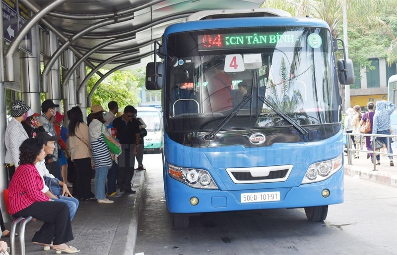 Dừng các phương tiện vận chuyển hành khách công cộng. Ảnh: TL