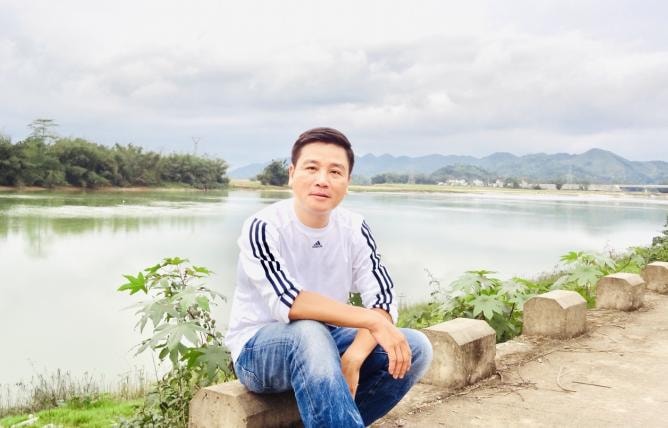 Nhà báo Bảo Trung (Báo Sức khoẻ & Đời sống).