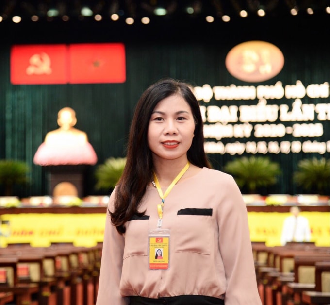 Nhà báo Trần Thị Linh.