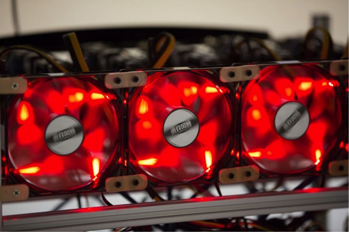 Địa phương Trung Quốc cam kết ‘triệt phá và quét sạch’ hoạt động đào Bitcoin. Ảnh: Bloomberg News.