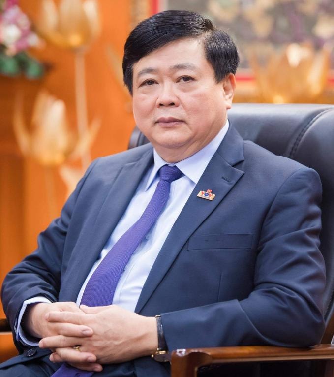 PGS,TS Nguyễn Thế Kỷ - Nguyên Ủy viên Trung ương Đảng, Nguyên Tổng giám đốc Đài Tiếng nói Việt Nam, Chủ tịch Hội đồng Lý luận phê bình văn học, nghệ thuật Trung ương