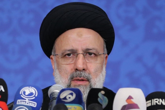 Tổng thống đắc cử Iran Ebrahim Raisi ủng hộ các cuộc đàm phán hạt nhân nhưng từ chối gặp người đồng cấp Mỹ Joe Biden - Ảnh: AFP