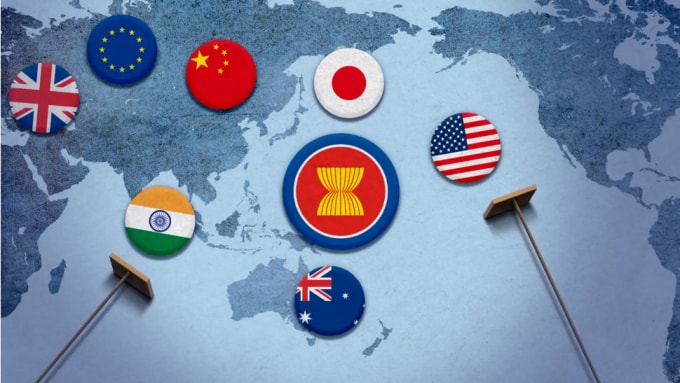 Trung tâm biểu tượng của ASEAN có hình cành lúa tượng trưng cho sự đoàn kết của 10 nước thành viên. © Nikkei