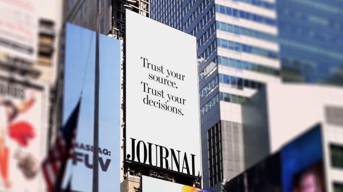 WSJ quảng cáo đăng ký trực tuyến ở Quảng trường thời đại New York - Ảnh: WSJ