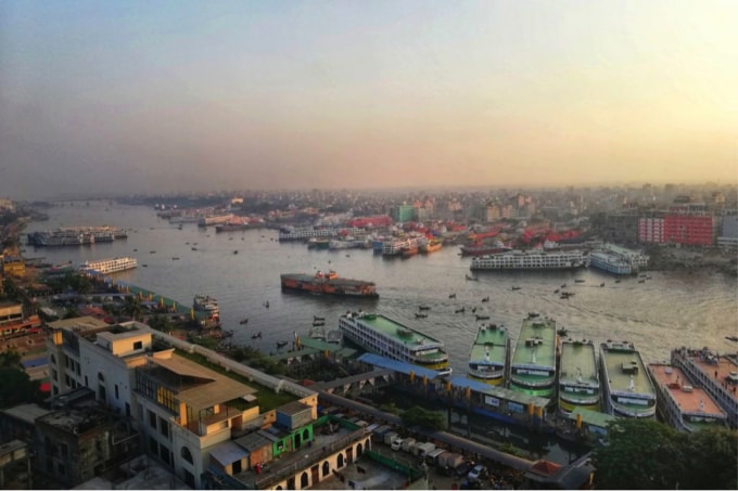 Buổi chiều tối ở thủ đô Dhaka của Bangladesh. (Nguồn: BBC News)