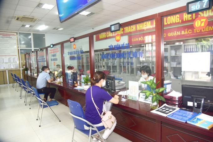 Bộ Tài chính luôn chủ động trong cắt giảm thủ tục hành chính (TTHC), điều kiện kinh doanh để tạo điều kiện thuận lợi nhất cho người dân, doanh nghiệp. Ảnh minh họa