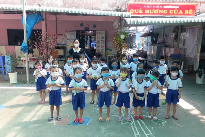 Trong chiến dịch này, Vinamilk cũng đẩy mạnh thực hiện các chương trình vì cộng đồng, đặc biệt là các hoạt động chăm sóc và bảo vệ trẻ em. Ảnh: VGP/Minh Thi.