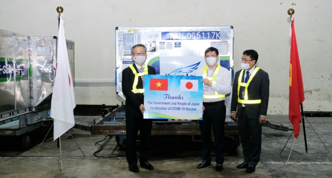 Nhật Bản tiếp tục viện trợ vắc xin COVID-19 cho Việt Nam (ảnh TL).