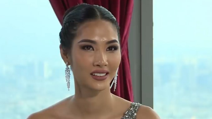 Hoàng Thùy xuất hiện ở vị trí khách mời trong chương trình Tôi là Hoa hậu Hoàn vũ Việt Nam 2019.