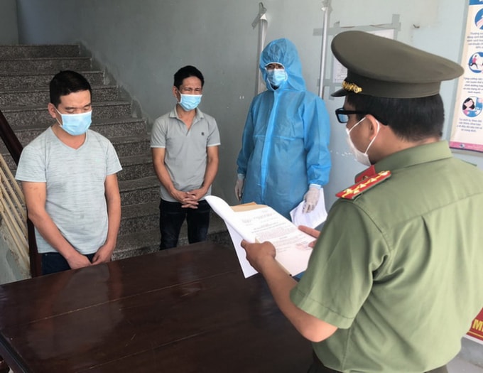 Lê Duy Thủy và Lê Tây Nguyên bị bắt giữ.