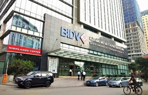 BIDV rao bán nhiều tài sản thế chấp cho những khoản nợ quá hạn tại ngân hàng này.