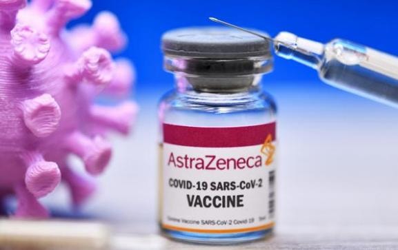 Cơ quan Thuốc Châu Âu (EMA) không công nhận vắc xin AstraZeneca phiên bản Ấn Độ - Ảnh: Christian Ohde