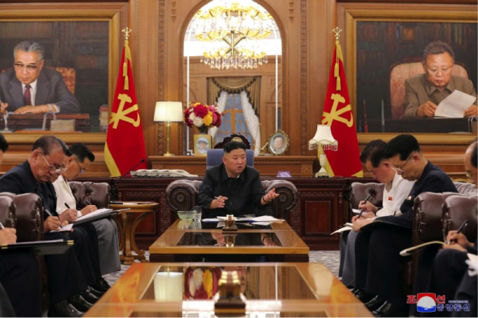 Nhà lãnh đạo Triều Tiên Kim Jong Un đã cảnh báo rằng tình hình lương thực đang