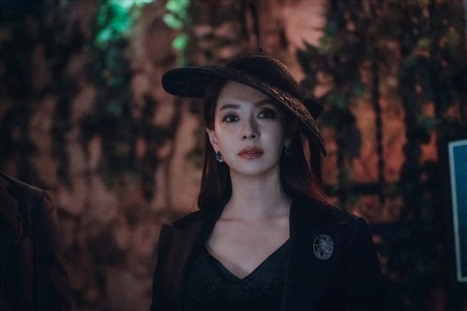 Vẻ ma mị của Song Ji Hyo khiến nhiều người mong chờ phim ra mắt.