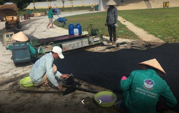 Công nhân Công ty Quang Tuyến thi công tại một gói thầu. Ảnh: Website Công ty