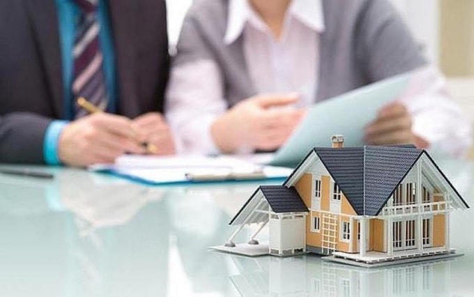 Nếu vay mua nhà trả góp trong thời hạn quá dài, khách hàng sẽ phải đối mặt với việc “cả đời đi làm chỉ để trả nợ”.
