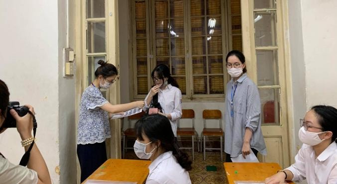 Bố cục đề thi môn Ngữ Văn sẽ tương ứng với đề thi tham khảo đã được Bộ Giáo dục và Đào tạo công bố từ trước (ảnh Trinh Phúc).