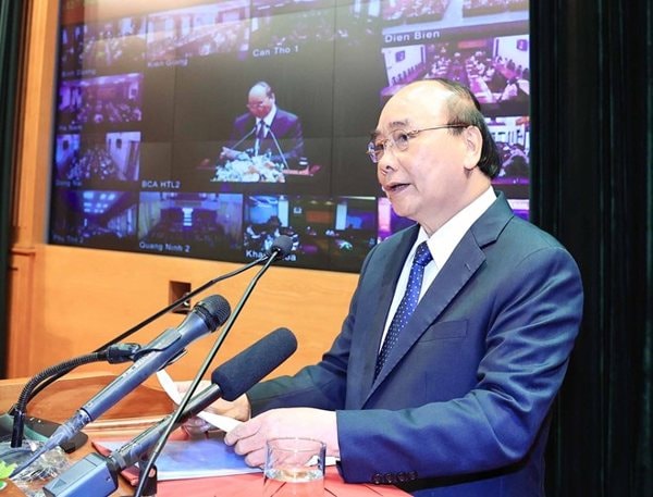 Chủ tịch nước Nguyễn Xuân Phúc phát biểu tại Lễ kỷ niệm 75 năm Ngày truyền thống lực lượng an ninh nhân dân. Ảnh: TTXVN