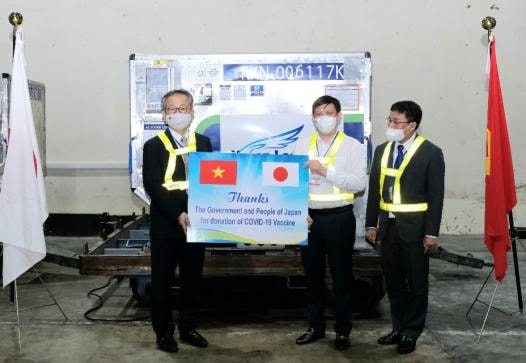 Nhật Bản đã hỗ trợ Việt Nam trong công tác phòng chống dịch COVID-19 rất hữu ích, trong đó có viện trợ vắc xin COVID-19 (ảnh TL).