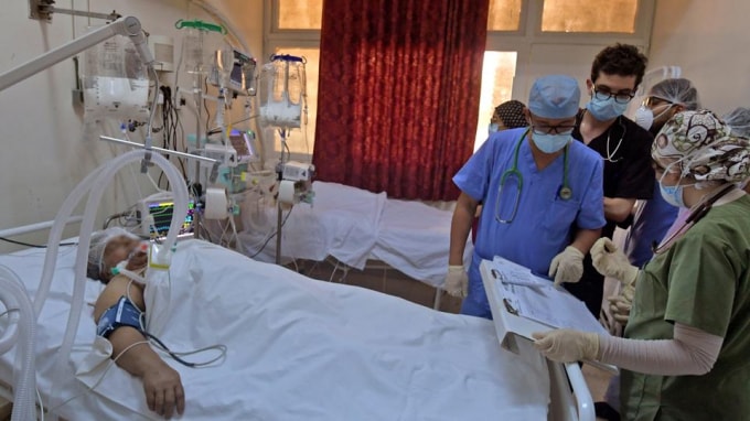 WHO dự báo tình hình dịch bệnh COVID-19 tại Trung Đông sẽ trở nên nghiêm trọng trong thời gian tới - Ảnh: AFP